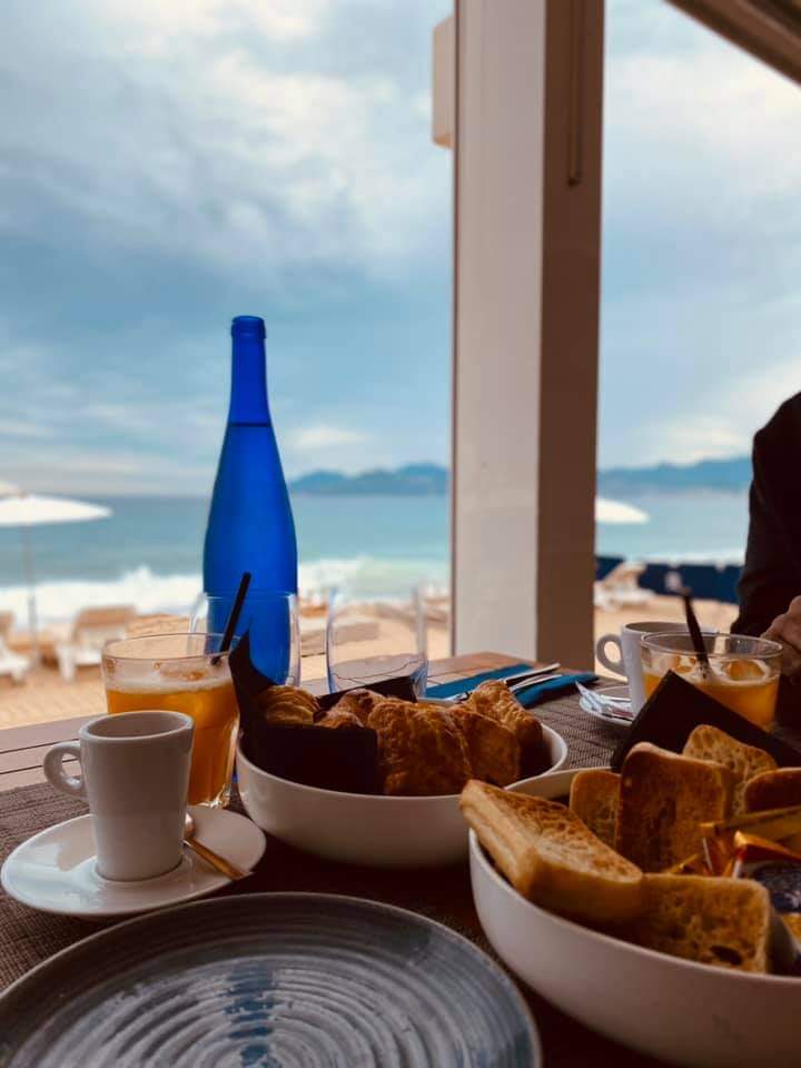 Breakfast in Cannes