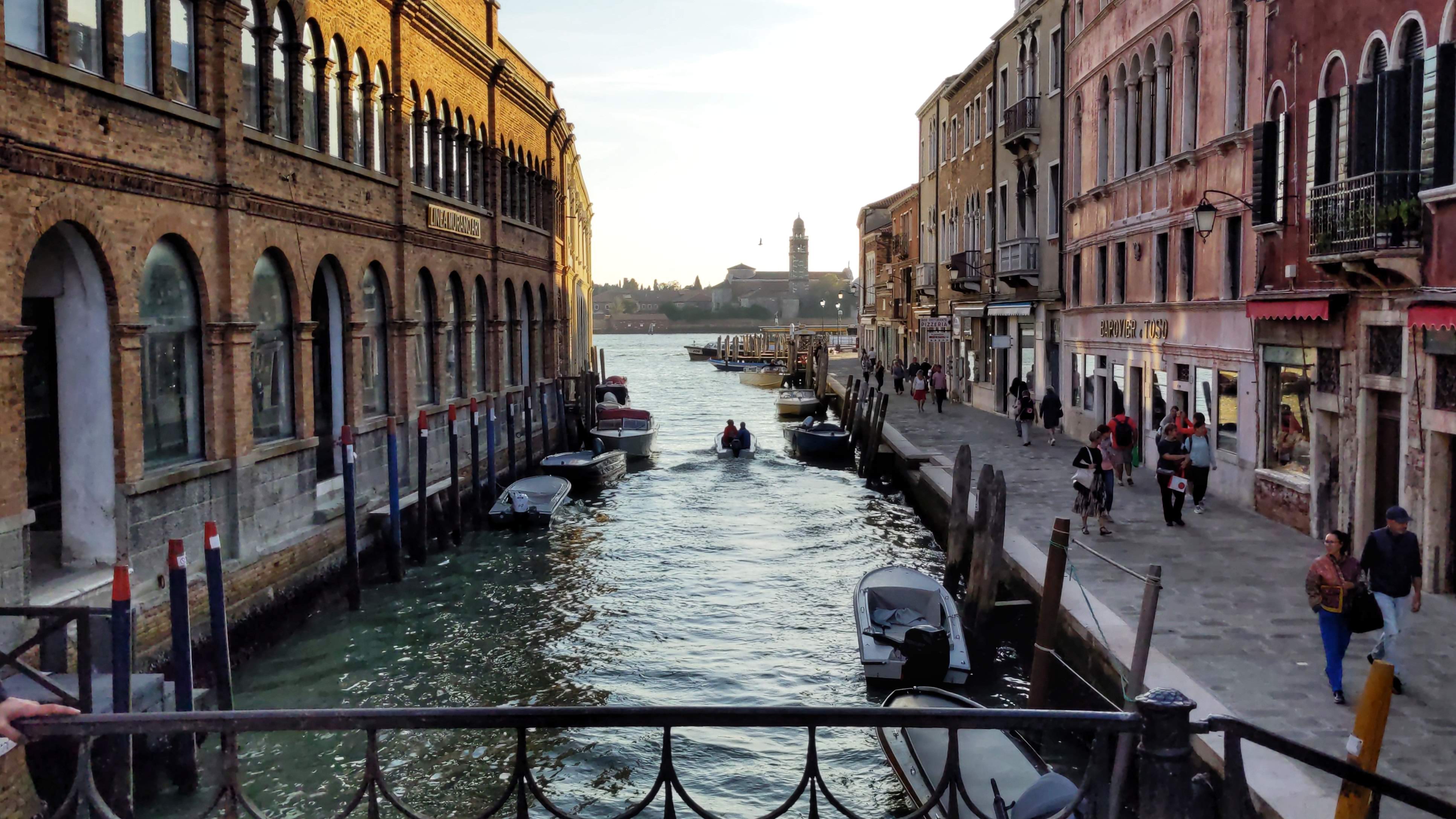 Exploring Murano on the way to Venice