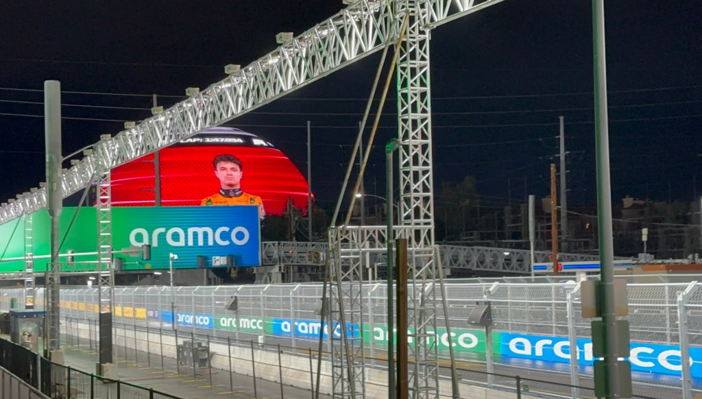 First Night at the Las Vegas F1 GP – A Masterclass in What Not to&nbsp;Do